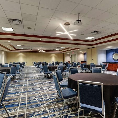 Hilton Garden Inn Indianapolis Airport Plainfield Extérieur photo
