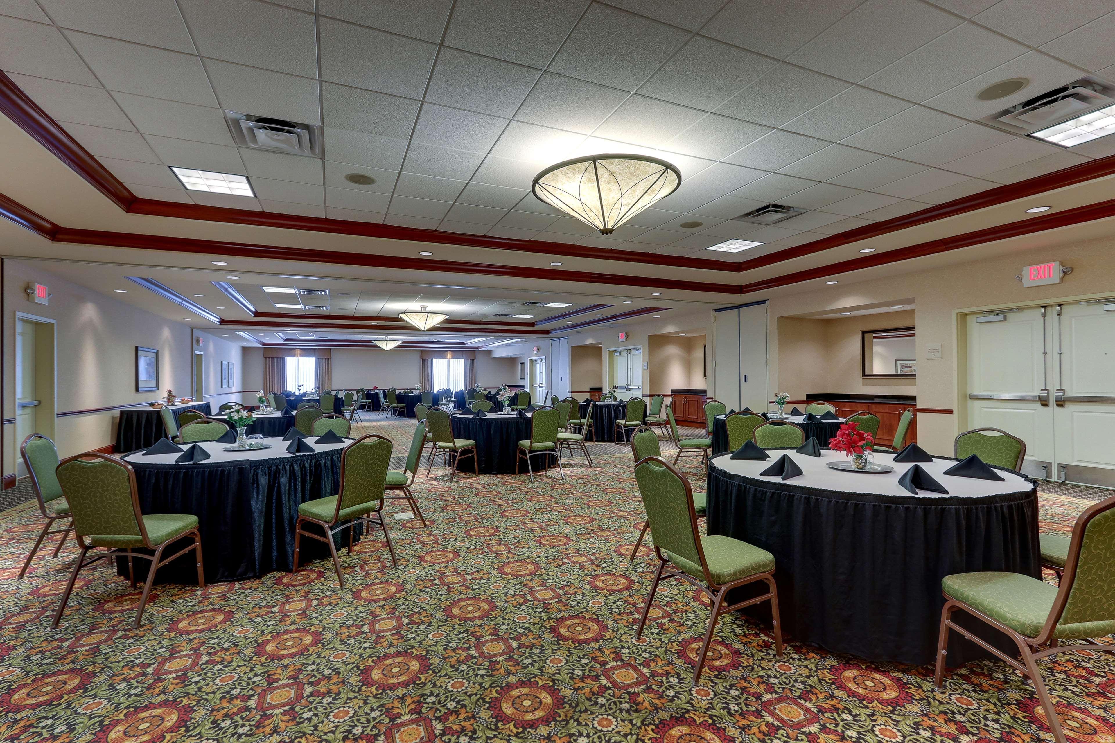 Hilton Garden Inn Indianapolis Airport Plainfield Extérieur photo