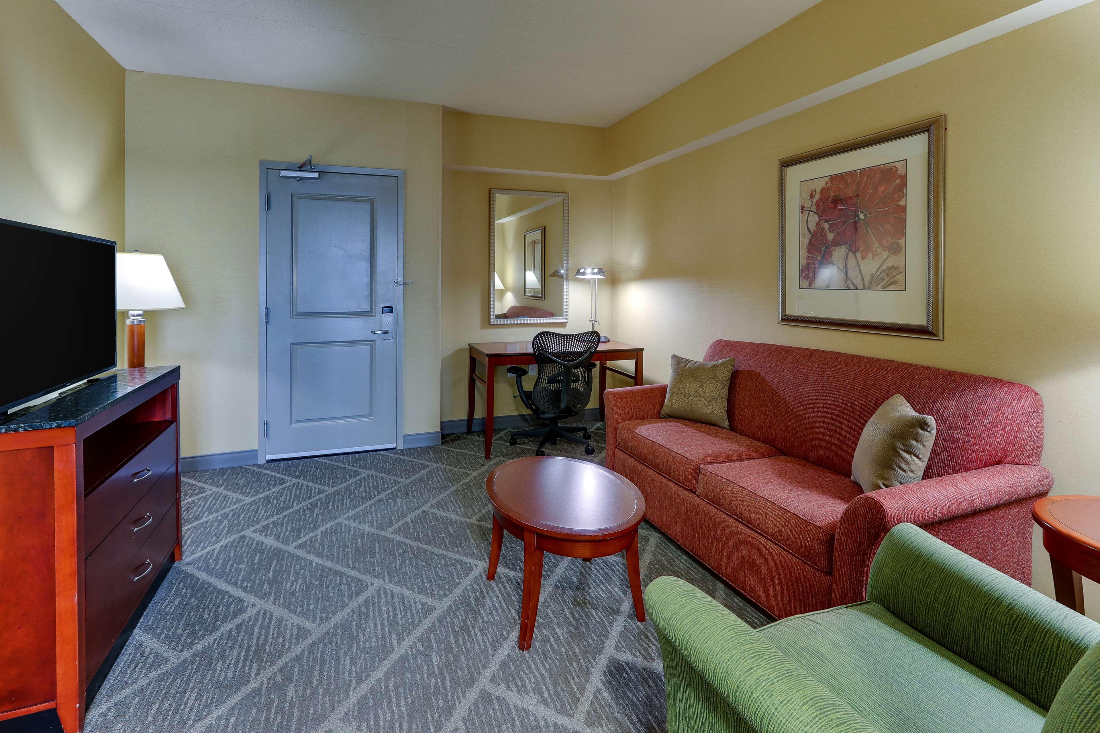 Hilton Garden Inn Indianapolis Airport Plainfield Extérieur photo